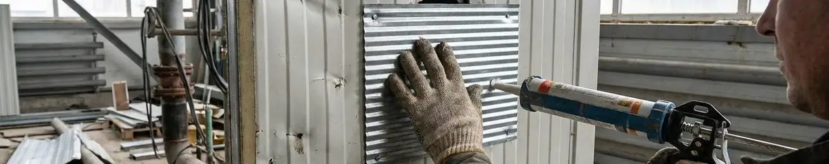 Menambal Sandwich Panel Berlubang: Panduan Perbaikan Tanpa Ganti Panel
